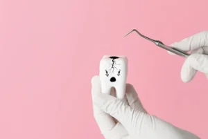 Do Porcelain Veneers Stain hide